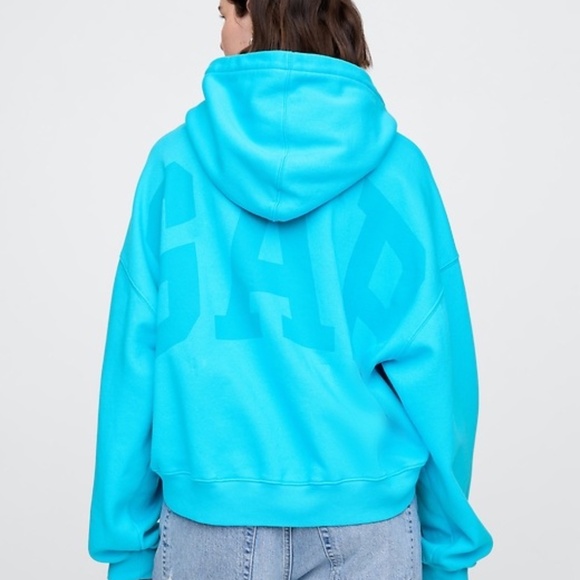 GAP Vintagesoft Arch Cropped Hoodie - Picture 2 of 4